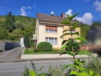 Hauptbild Freistehendes Zweifamilienhaus mit großem Potenzial in Kirn